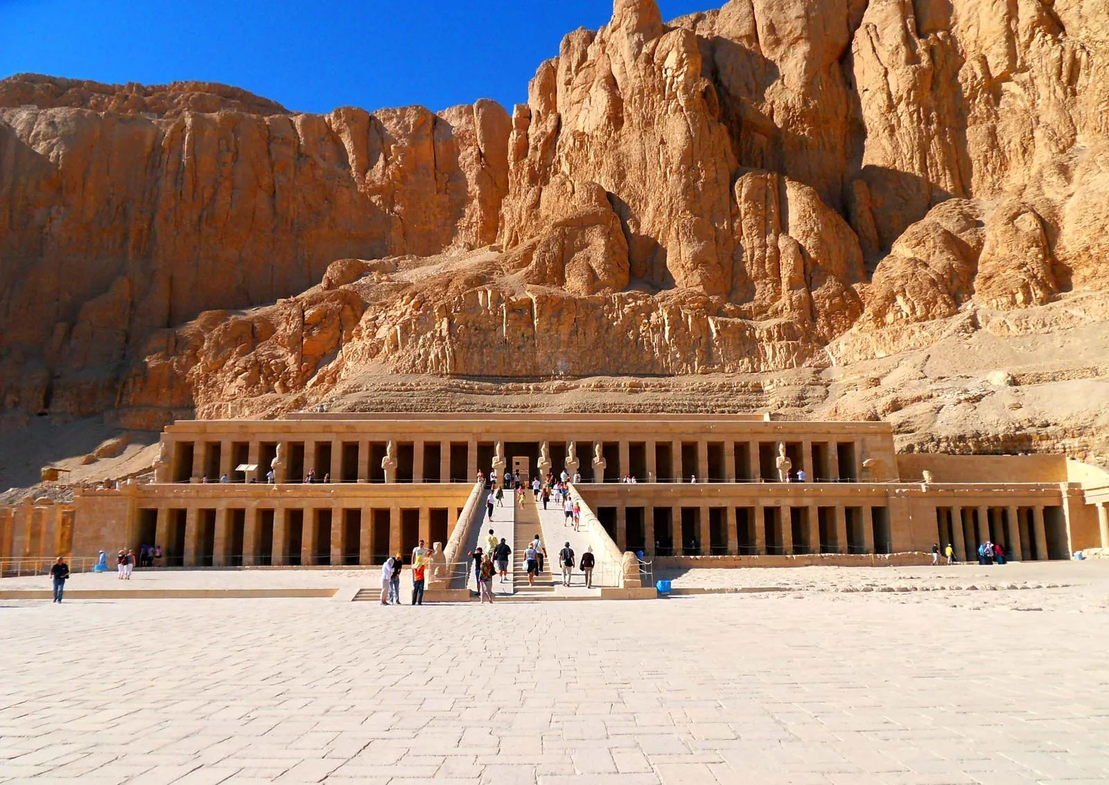 Mortuary Temple of Hatshepsut · Deir el-Bahri